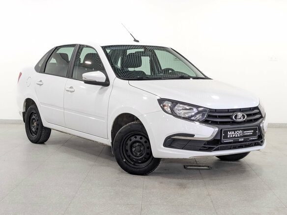 2024 Lada (ВАЗ) Granta I Рестайлинг, белый - вид 3