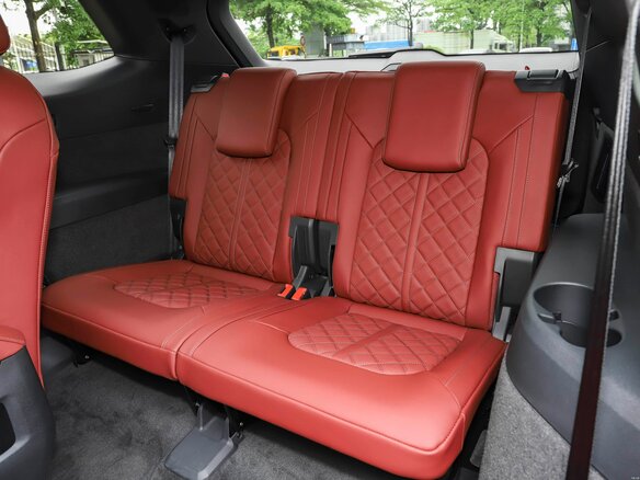 2026 Audi Q6 45 TFSI, чёрный, 5990000 рублей - вид 22