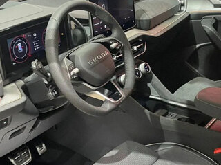 2025 Skoda Kodiaq II, золотистый, 6190000 рублей, вид 5