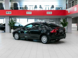 2010 Volvo S60 II, чёрный, 995000 рублей, вид 4