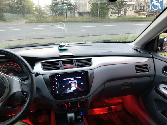 2002 Mitsubishi Lancer IX, серебристый - вид 13