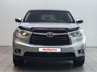 2014 Toyota Highlander III (XU50), серебристый, 2700000 рублей, вид 2