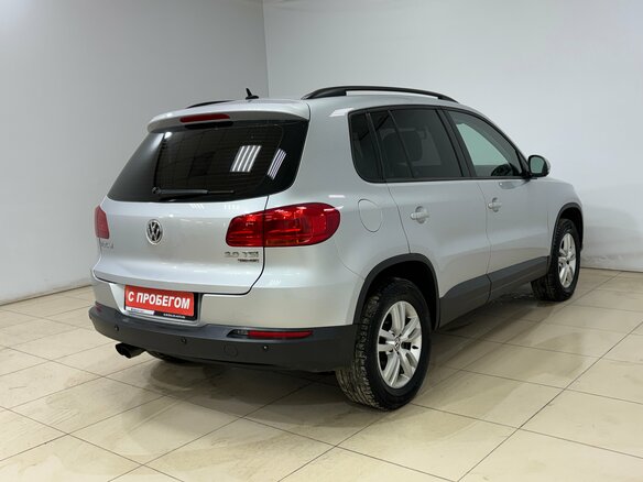 2011 Volkswagen Tiguan I Рестайлинг, серебристый, 1230000 рублей - вид 3