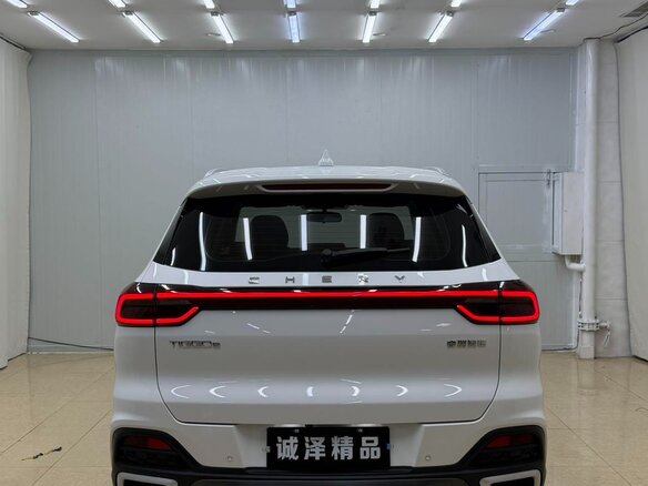 2023 Chery Tiggo 8 I Рестайлинг, белый, 1320000 рублей - вид 4