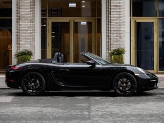 2017 Porsche Boxster IV 718 (982), чёрный, 6000000 рублей, вид 5