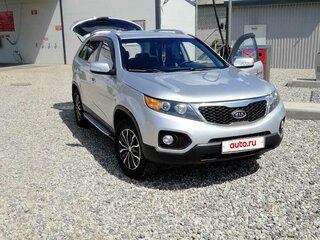 2010 Kia Sorento II, серебристый, 1250000 рублей, вид 2