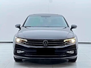 2022 Volkswagen Magotan B8 Рестайлинг, чёрный, 1420000 рублей, вид 2