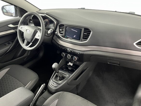 2026 Lada (ВАЗ) Vesta SW I Рестайлинг (NG), чёрный, 1870000 рублей - вид 8