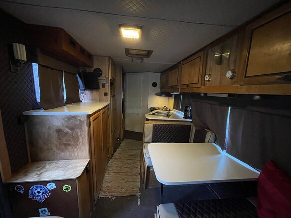 1989 Chevrolet Van, бежевый, 5500000 рублей - вид 14