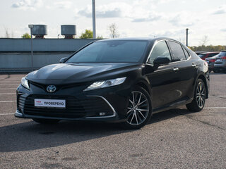 2021 Toyota Camry VIII (XV70) Рестайлинг, чёрный, 3699000 рублей, вид 1