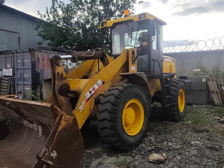 2011 XCMG LW300, жёлтый, 1950000 рублей, вид 2