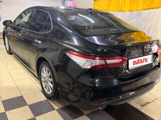 2020 Toyota Camry VIII (XV70), чёрный, 2750000 рублей, вид 5
