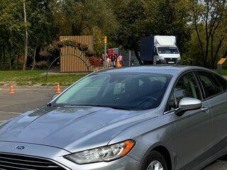 2020 Ford Fusion (North America) II Рестайлинг, серебристый, 1650000 рублей, вид 1