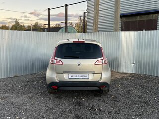 2011 Renault Scenic III, бежевый, 570000 рублей, вид 4
