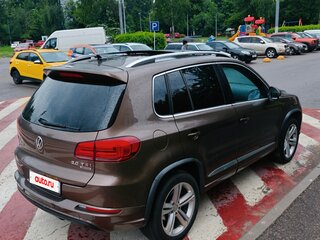 2014 Volkswagen Tiguan I Рестайлинг, коричневый, 1600000 рублей, вид 2