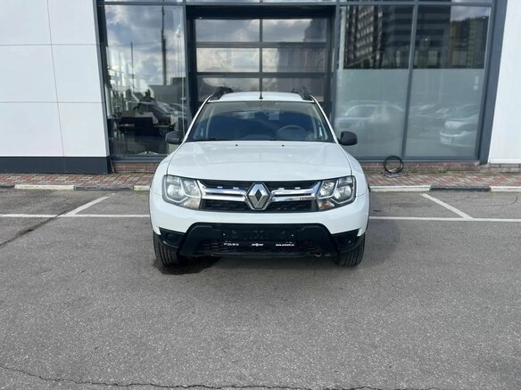 2016 Renault Duster I Рестайлинг, белый, 999000 рублей - вид 5