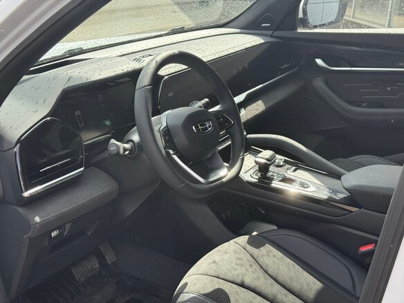 2026 Geely Monjaro I, белый, 4904990 рублей - вид 7