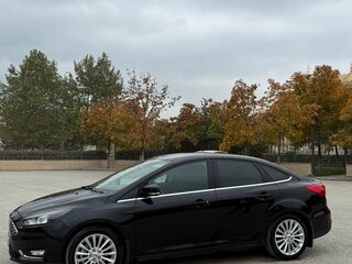 2015 Ford Focus III Рестайлинг, чёрный, 1280000 рублей, вид 3