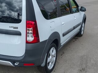 2018 Lada (ВАЗ) Largus Cross I, белый, 865000 рублей, вид 5