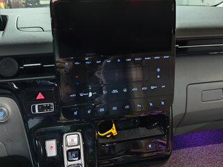 2022 Hyundai Staria I, белый, 6000000 рублей, вид 3