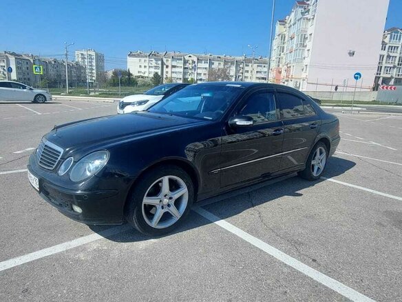 2005 Mercedes-Benz E-Класс 200 III (W211, S211), чёрный, 800000 рублей - вид 1
