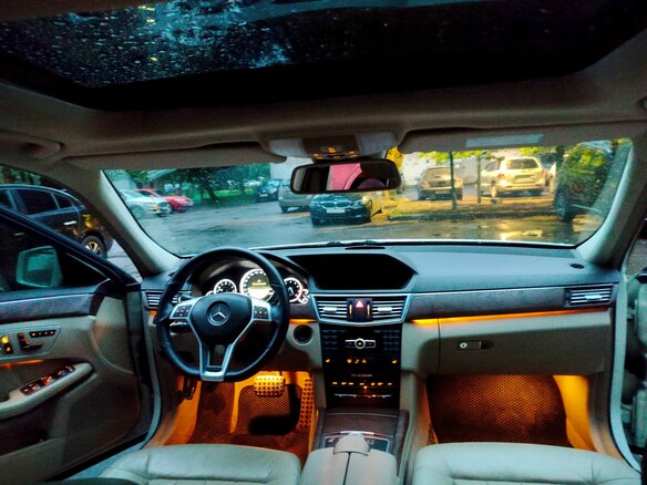 2011 Mercedes-Benz E-Класс 350 IV (W212, S212, C207), белый, 1290000 рублей - вид 7