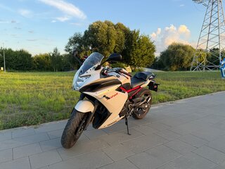 2012 Yamaha XJ6 (FZ6R), белый, 525000 рублей, вид 1