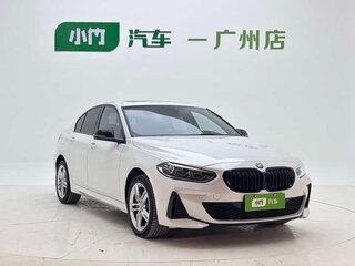 2023 BMW 1 серии 120i III (F52) Рестайлинг, белый, 1760000 рублей, вид 3