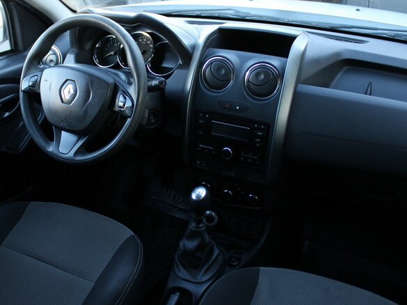 2015 Renault Duster I Рестайлинг, серебристый, 1479000 рублей - вид 8