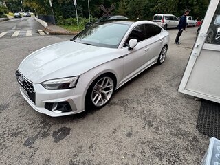 2020 Audi A5 Sportback 45 TFSI II (F5) Рестайлинг, белый, 4100000 рублей, вид 2