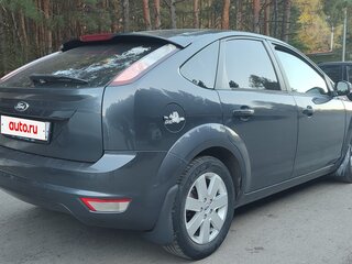 2011 Ford Focus II Рестайлинг, серый, 670000 рублей, вид 4