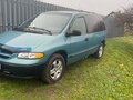 1996 Dodge Caravan III, зелёный, 210000 рублей