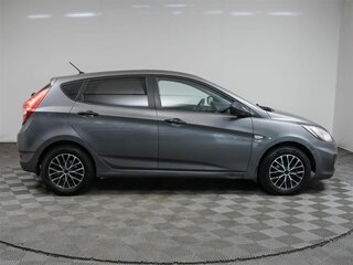 2011 Hyundai Solaris I, серый, 450000 рублей, вид 4