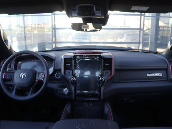 2026 Ram 1500 Crew Cab V Рестайлинг, зелёный - вид 22