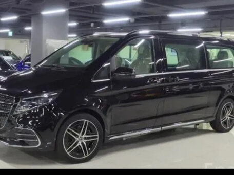 2025 Mercedes-Benz V-Класс Long 300 d длинный III (W447) Рестайлинг 2, чёрный, 14697169 рублей, вид 3