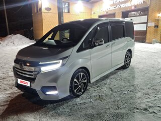 2020 Honda Stepwgn Spada V Рестайлинг, белый, 2400000 рублей, вид 1