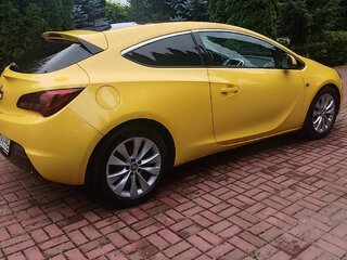 2013 Opel Astra GTC J Рестайлинг, жёлтый, 750000 рублей, вид 4