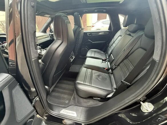 2019 Porsche Cayenne III, чёрный, 7000000 рублей - вид 13
