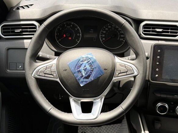 2026 Renault Duster II, чёрный - вид 7
