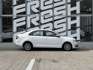 2019 Skoda Rapid I Рестайлинг, белый, 997000 рублей, вид 5
