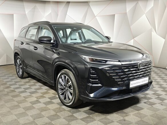 2024 Changan CS75 Plus III, чёрный, 2490000 рублей - вид 4