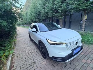 2023 Honda Vezel II, белый, 1869000 рублей, вид 3