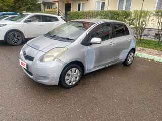 2008 Toyota Vitz II (XP90), серебристый, 367000 рублей, вид 1
