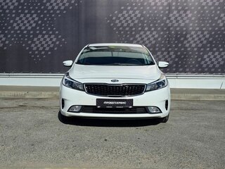 2017 Kia Cerato III Рестайлинг (Classic), белый, 1530000 рублей, вид 5