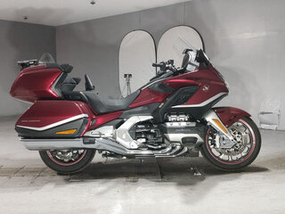 2021 Honda GL 1800 Gold Wing, красный, 2350000 рублей, вид 1