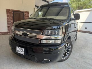 2012 Chevrolet Express II, чёрный, 5100000 рублей, вид 3