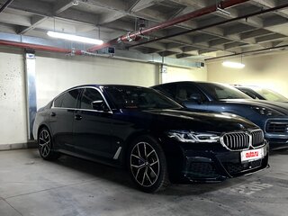 2022 BMW 5 серии 530i xDrive VII (G30/G31/G38) Рестайлинг, синий, 7000000 рублей, вид 1