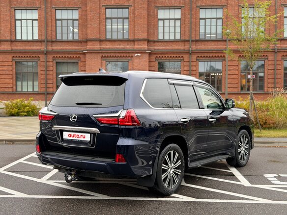 2018 Lexus LX 570 III Рестайлинг 2, синий, 7145000 рублей - вид 11