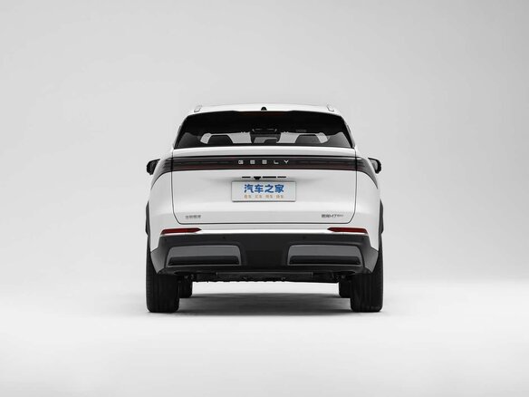 2026 Geely Galaxy M7, белый - вид 5