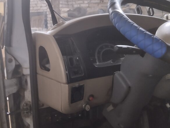 2007 Dongfeng EQ1074, серый, 900000 рублей - вид 5